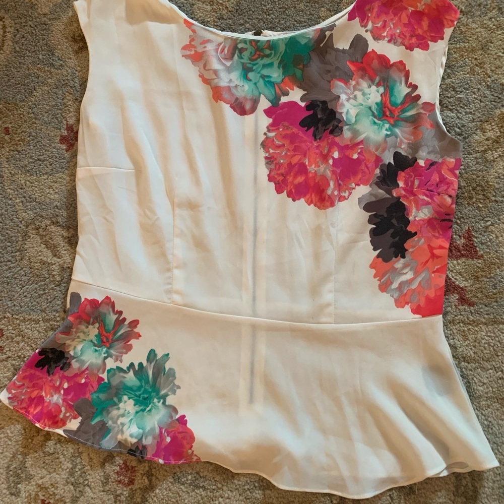 Worthington floral blouse